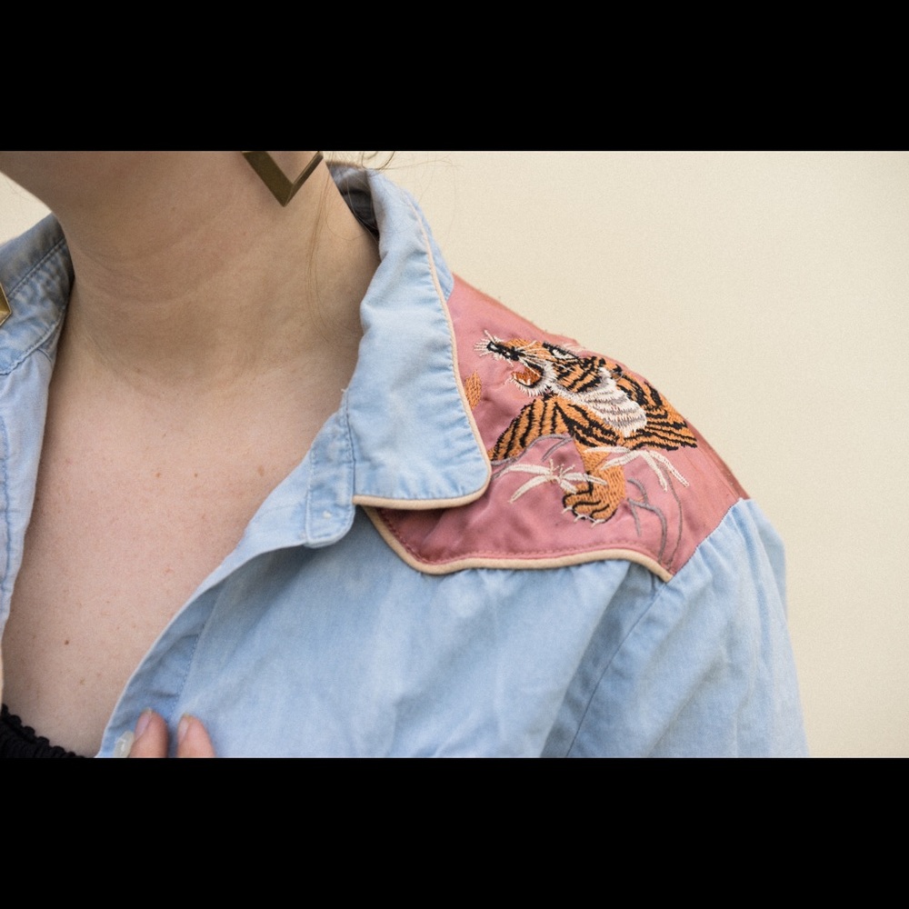 Tiger embroidered button up